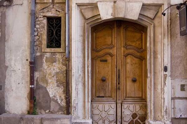 展示modern概念的视觉内容