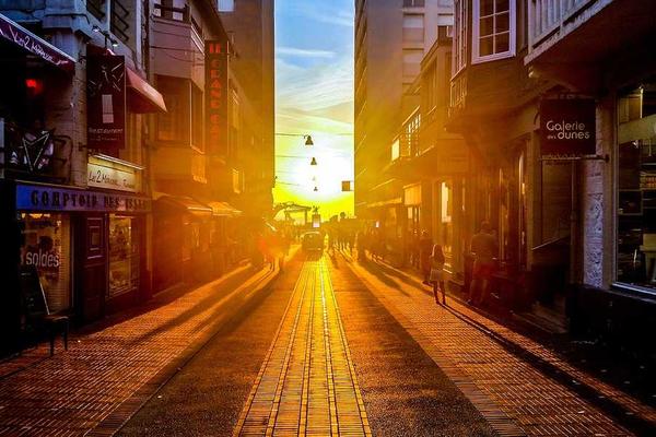 与technology相关的创意图片